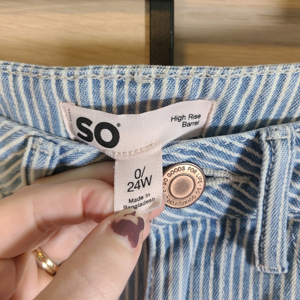 SO High Rise Barrel Jeans Women 0/24W Blue White Hickory Railroad Stripe Raw Hem - Picture 5 of 14